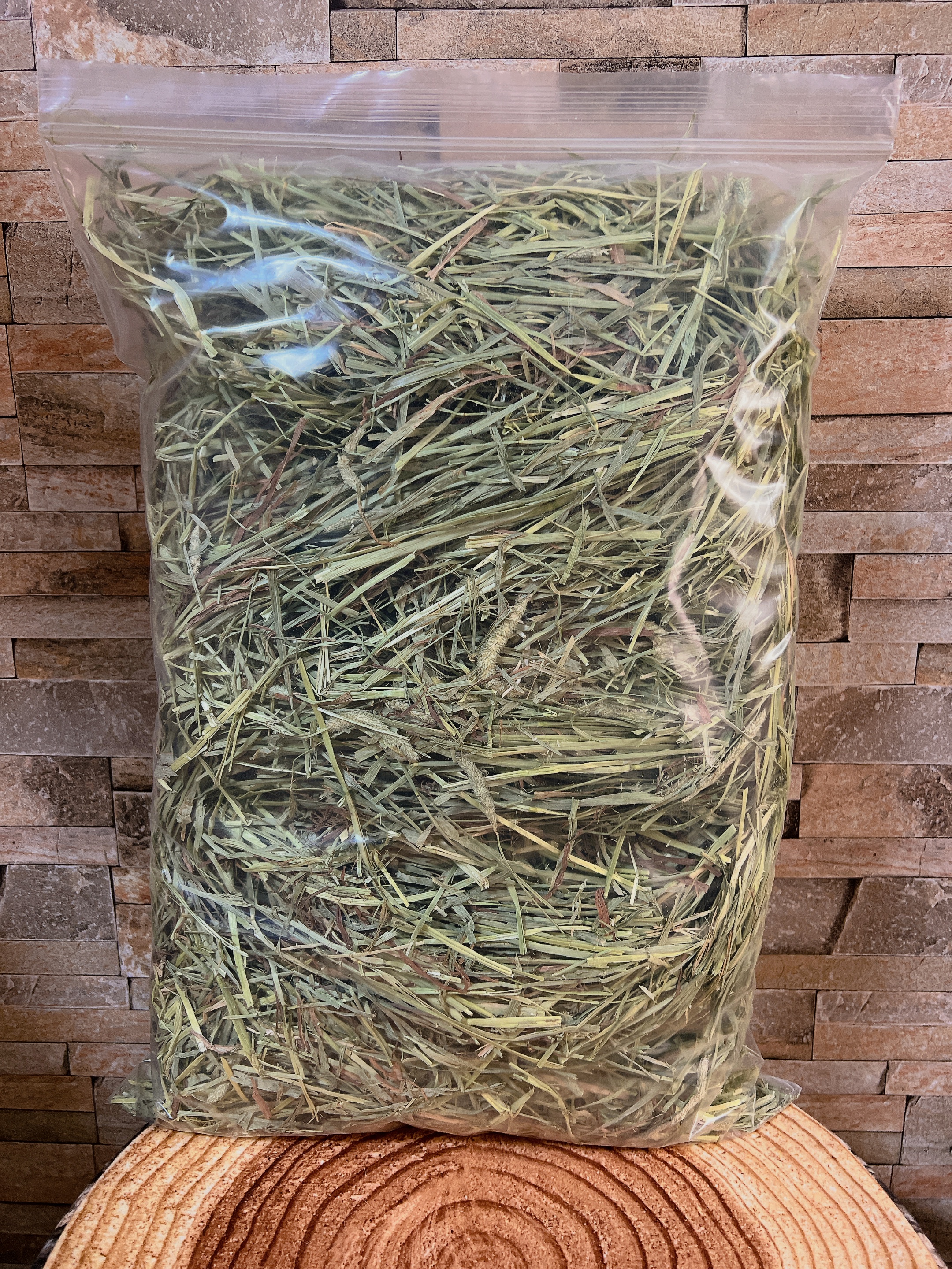 カナダ産チモシー１番刈り（板売り）800g